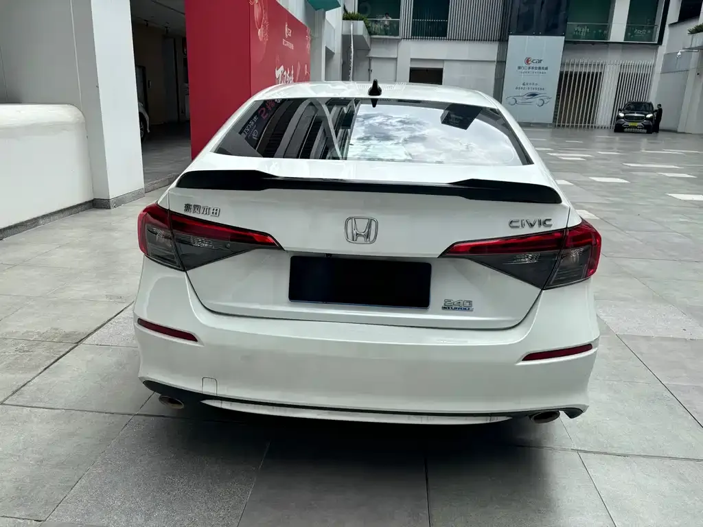 Honda Civic — фото 8