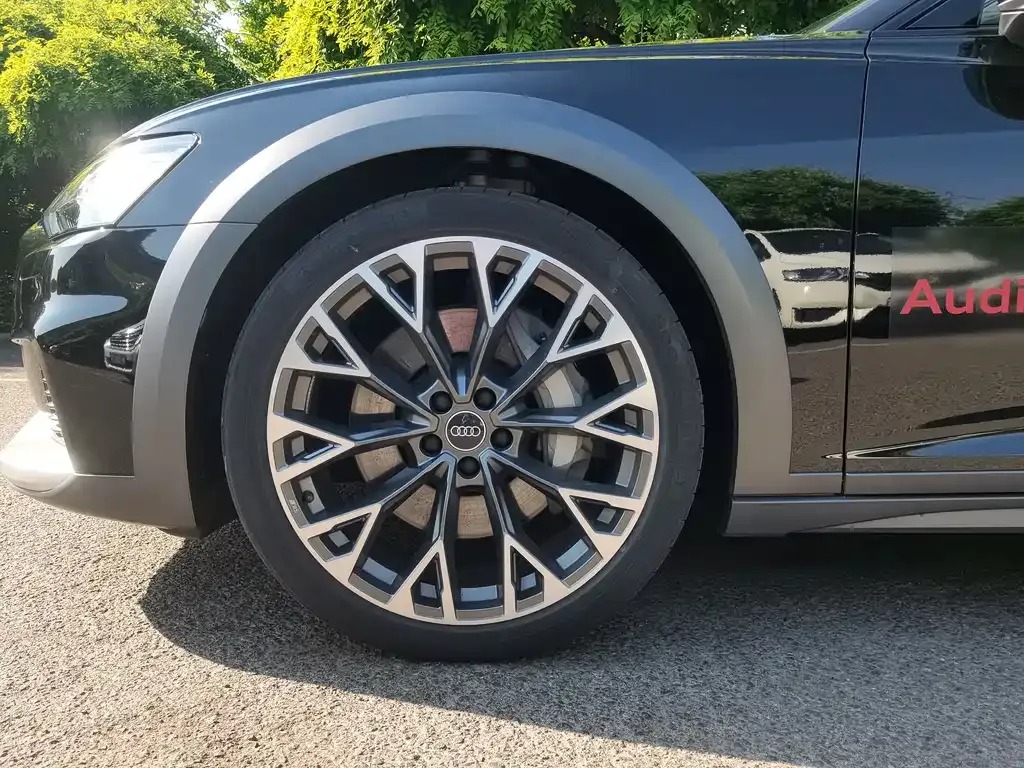 Audi A6 (Import) 2025 из CN, фото 5