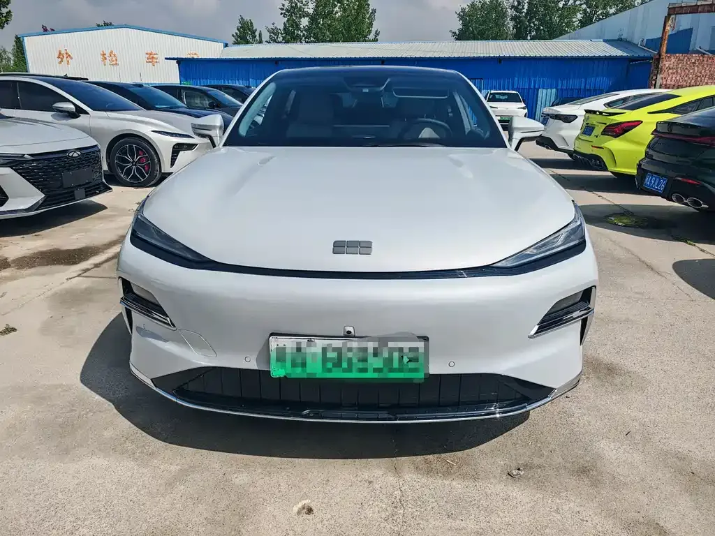 Geely Galaxy Xingyao 8 2025 из CN, фото 5