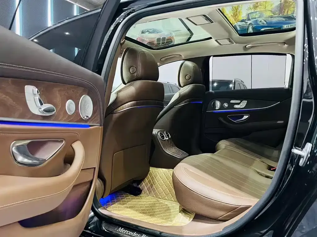 Mercedes-Benz E-Class 2021 из CN, фото 2