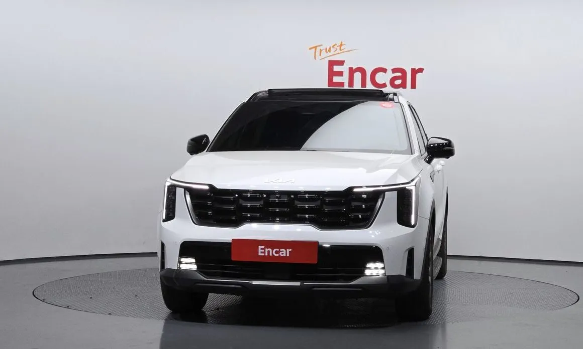Kia Sorento — фото 6