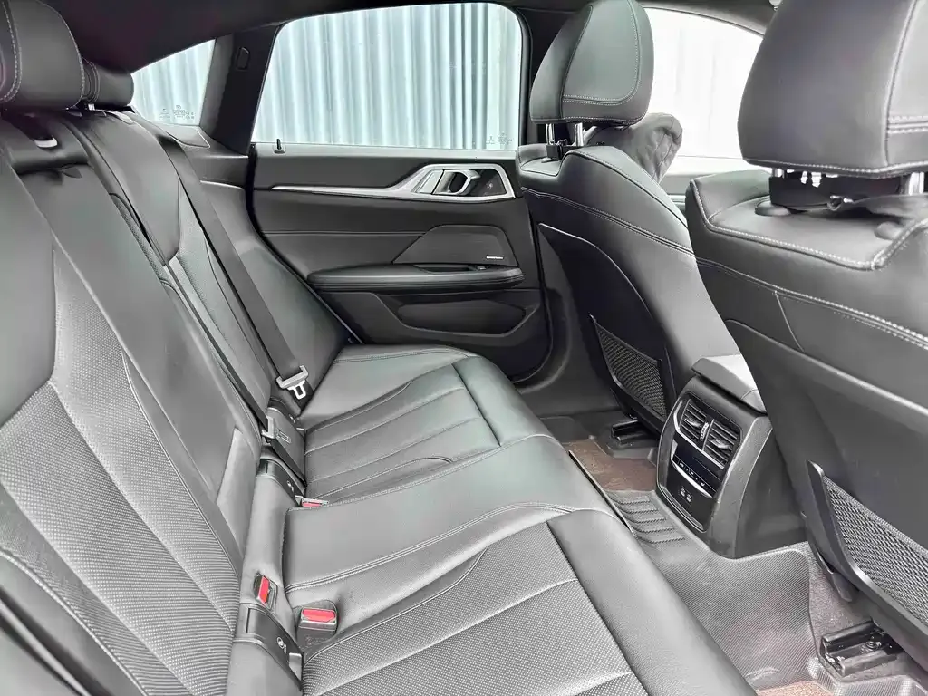BMW 4 Series — фото 4