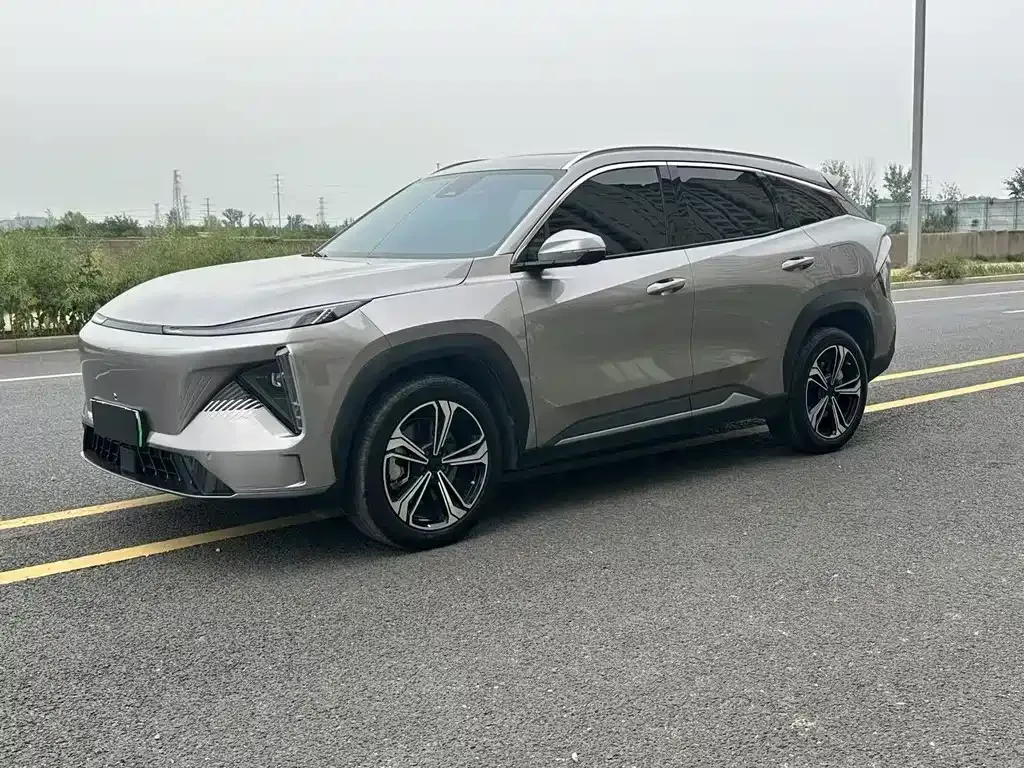 Geely Galaxy L7