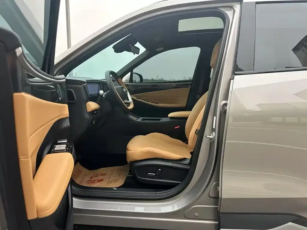 Geely Galaxy L7 2024 из CN, фото 2