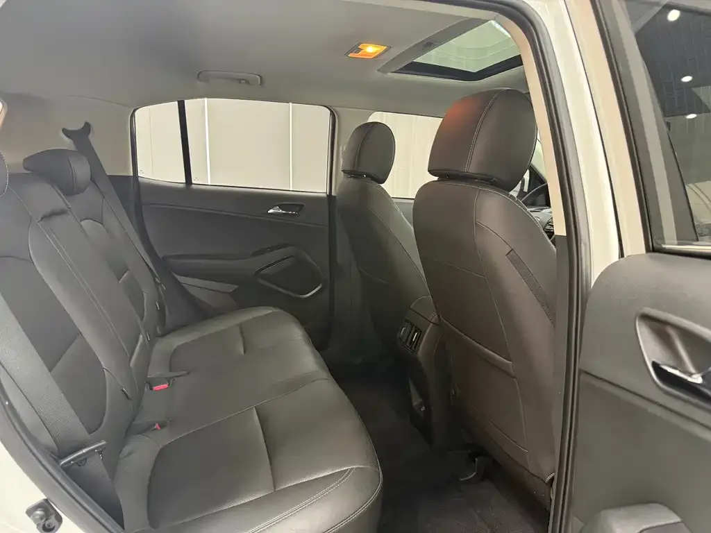 Hyundai ix35 2022 из CN, фото 4