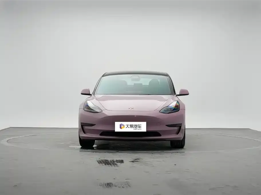 Tesla Model 3 — фото 8