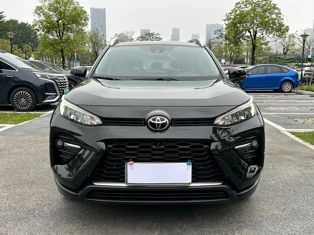 Toyota Wildlander — фото 3