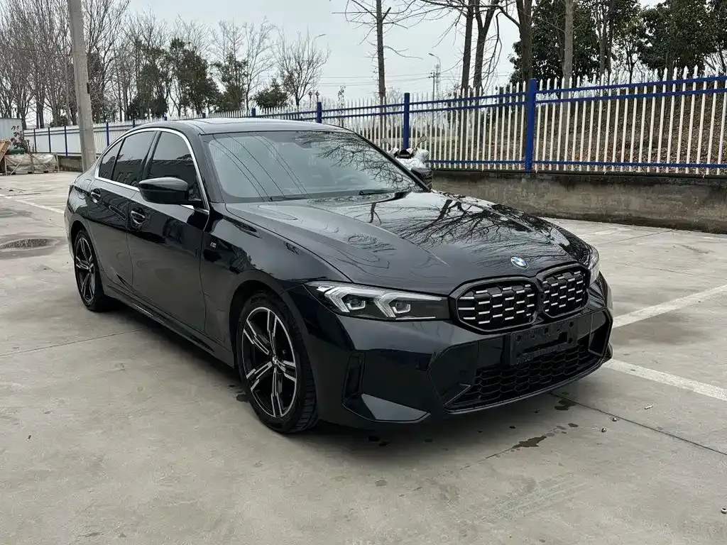 BMW 3 Series — фото 1