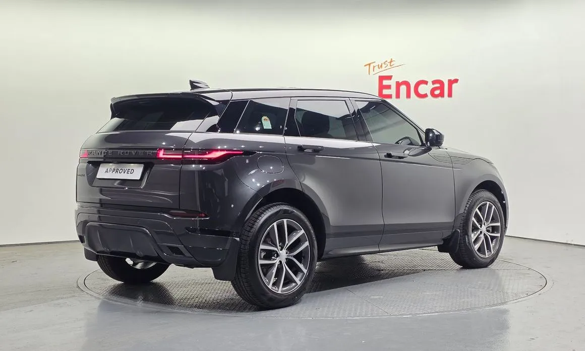 Land Rover Range Rover Evoque — фото 10