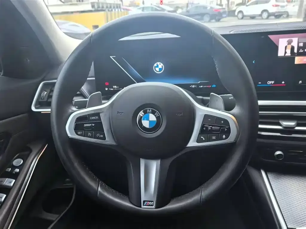 BMW 3 Series 2024 из CN, фото 3