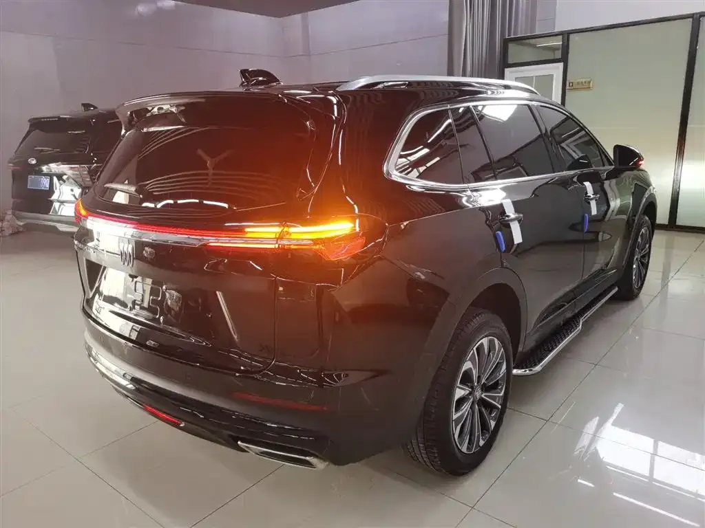 Buick Envision Plus — фото 5