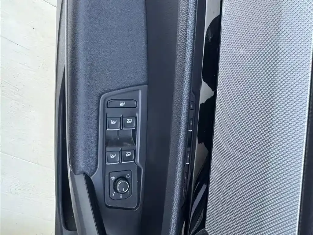 Volkswagen Tayron 2022 из CN, фото 10