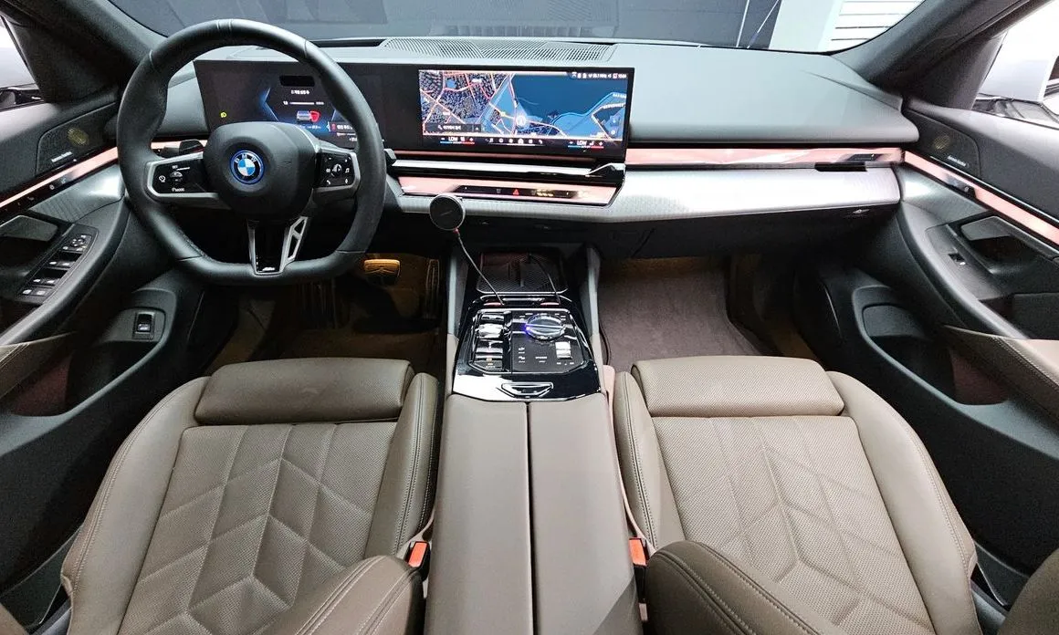 BMW i5 2025 из KR, фото 9