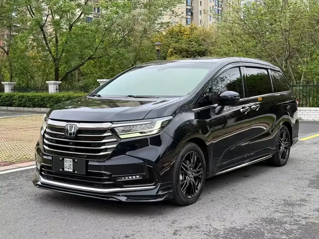 Honda Odyssey — фото 1