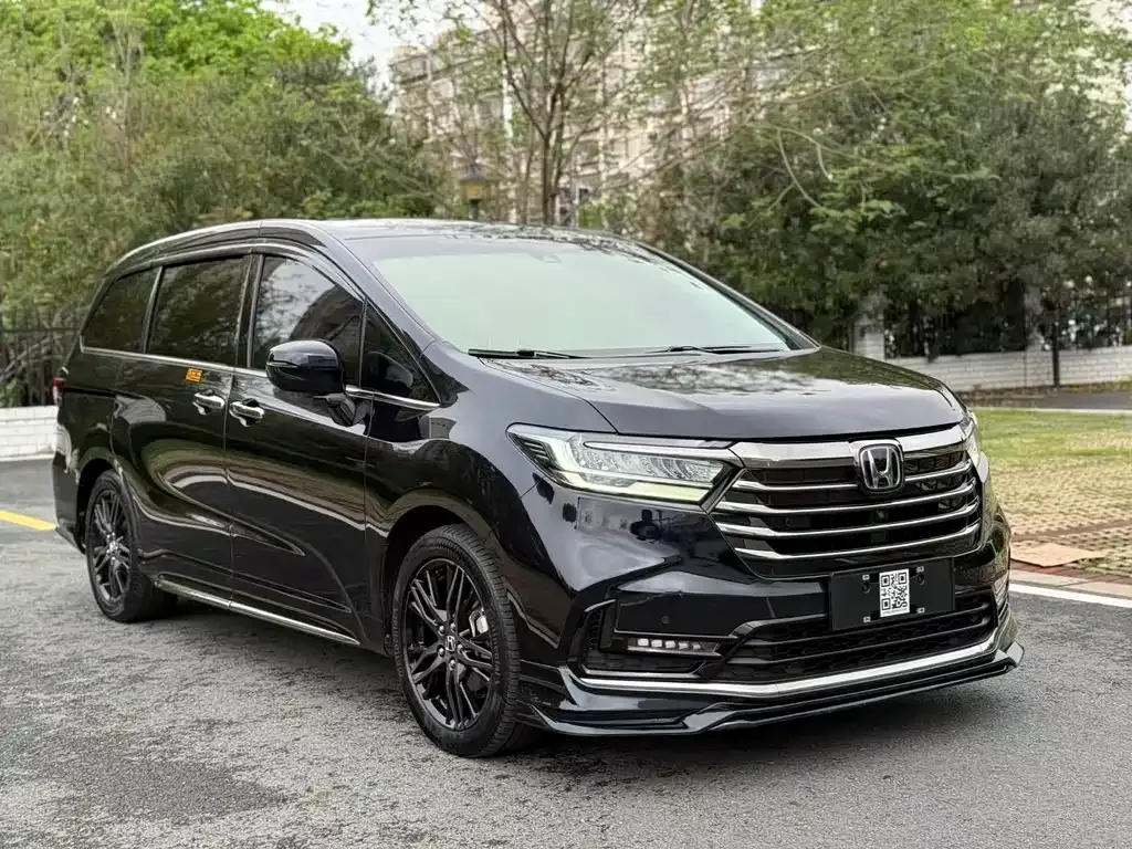 Honda Odyssey — фото 10