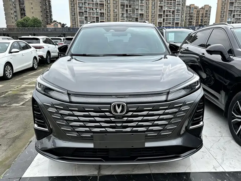 Changan CS75PLUS — фото 10