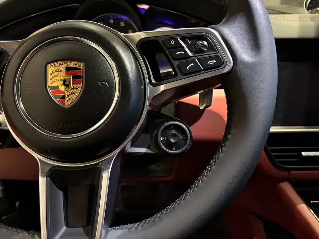 Porsche Cayenne Hybrid 2022 из CN, фото 3