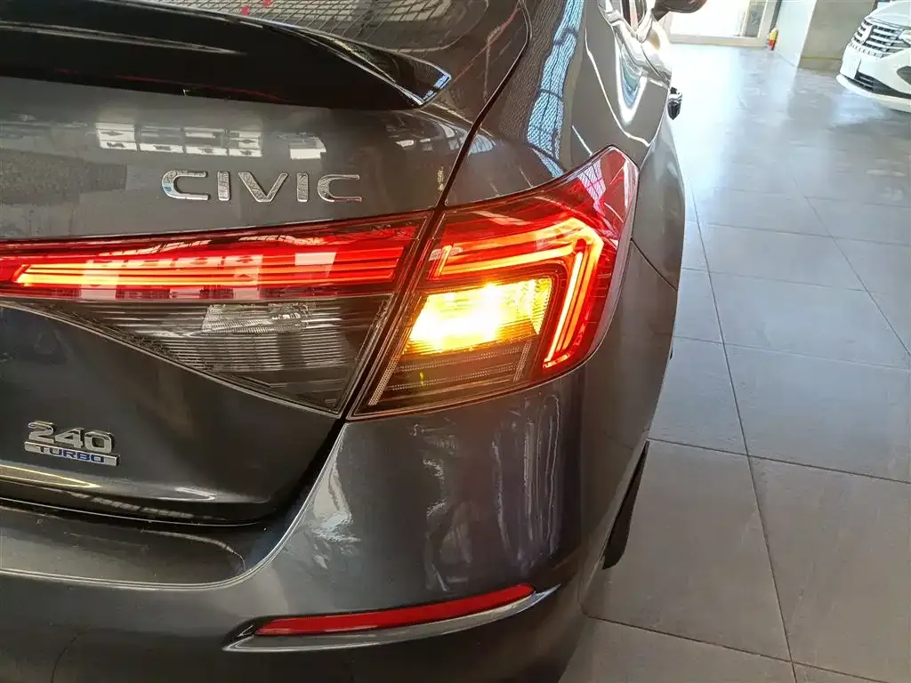 Honda Civic — фото 9