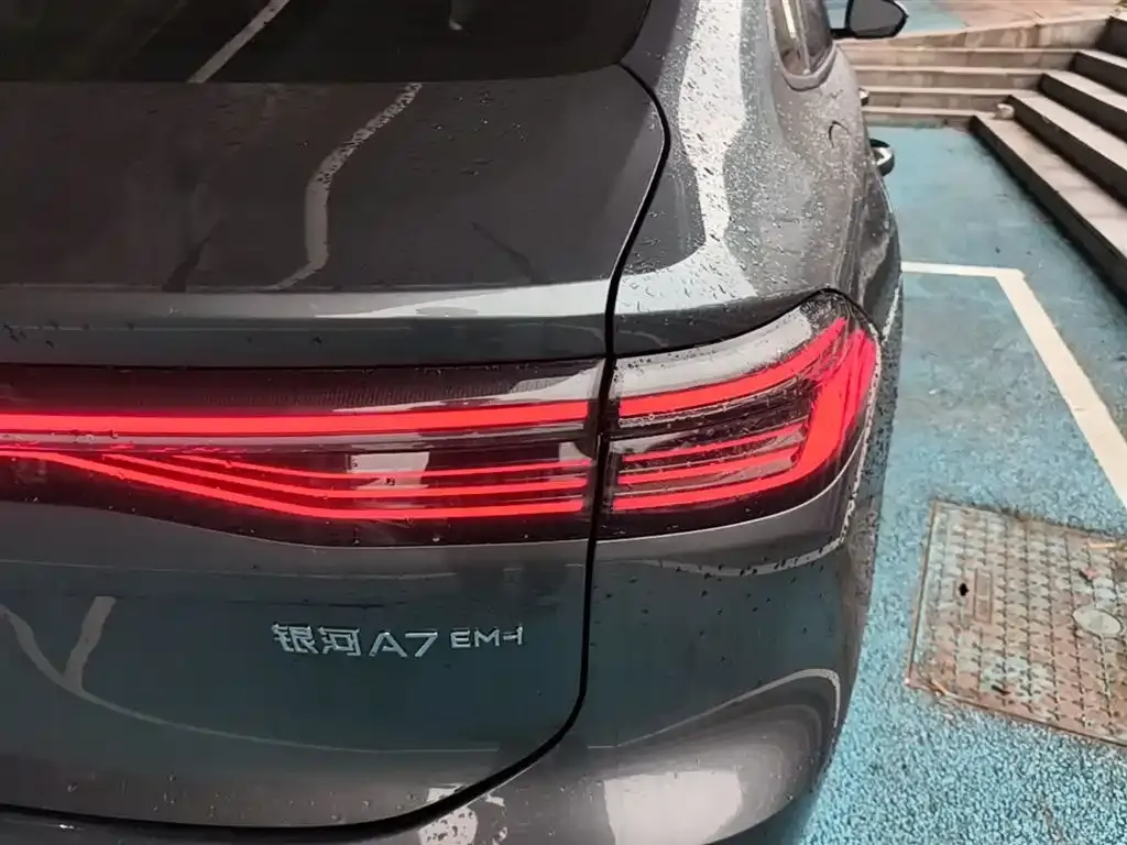 Geely 银河A7 EM 2025 из CN, фото 5