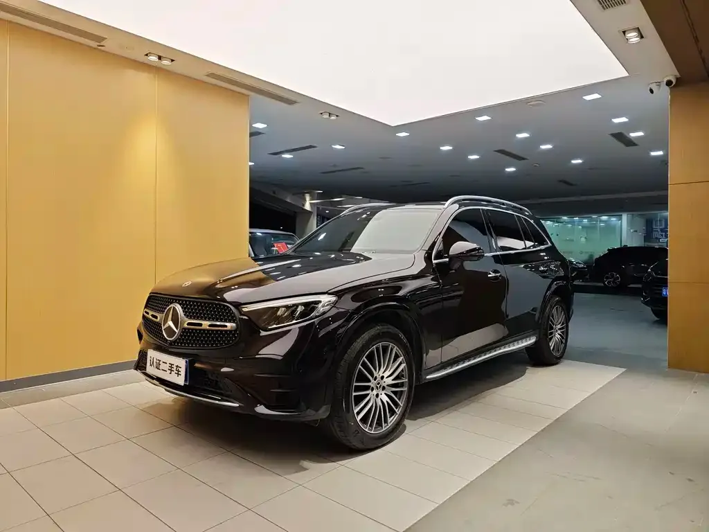 Mercedes-Benz GLC — фото 1
