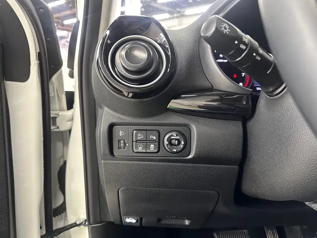 Kia KX1 — фото 10
