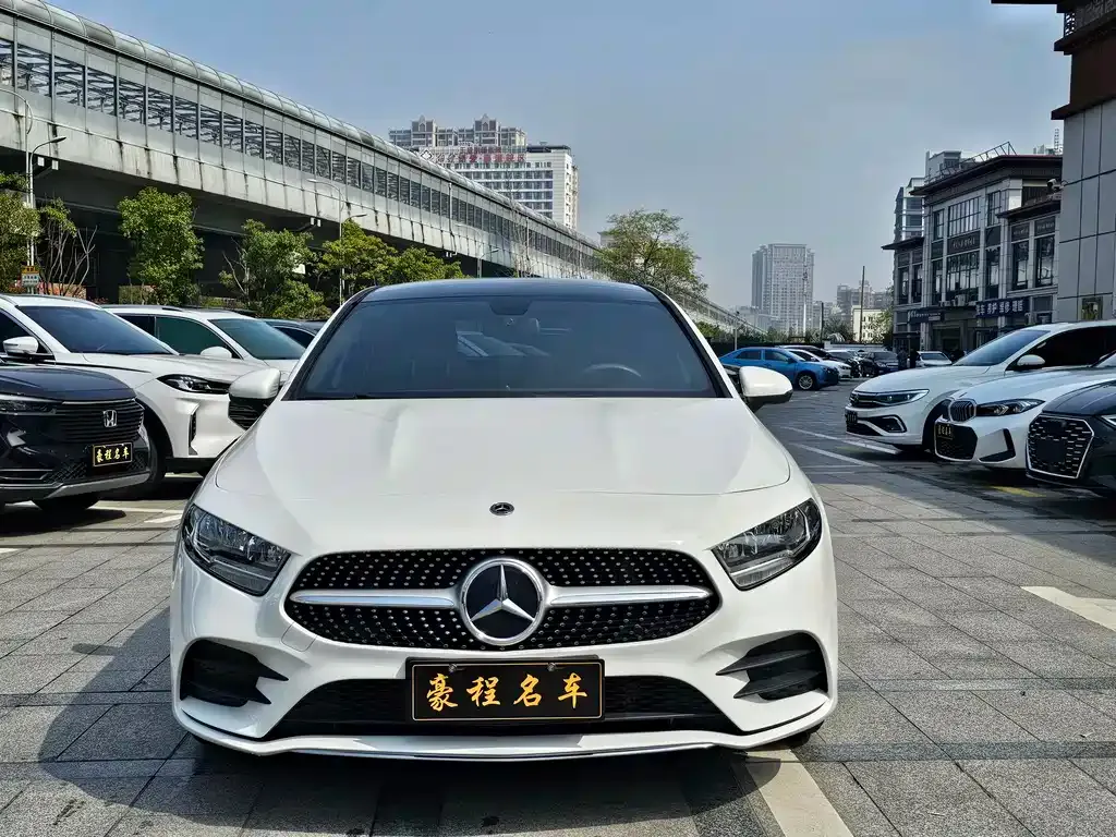 Mercedes-Benz A-Class — фото 6