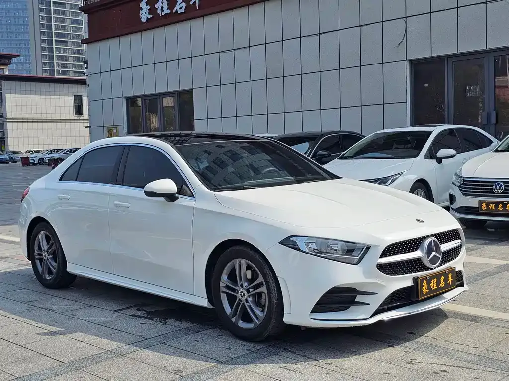 Mercedes-Benz A-Class — фото 3