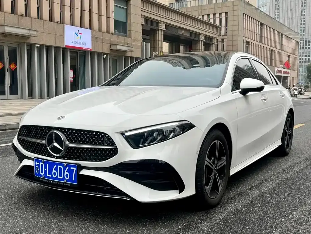 Mercedes-Benz A-Class — фото 1