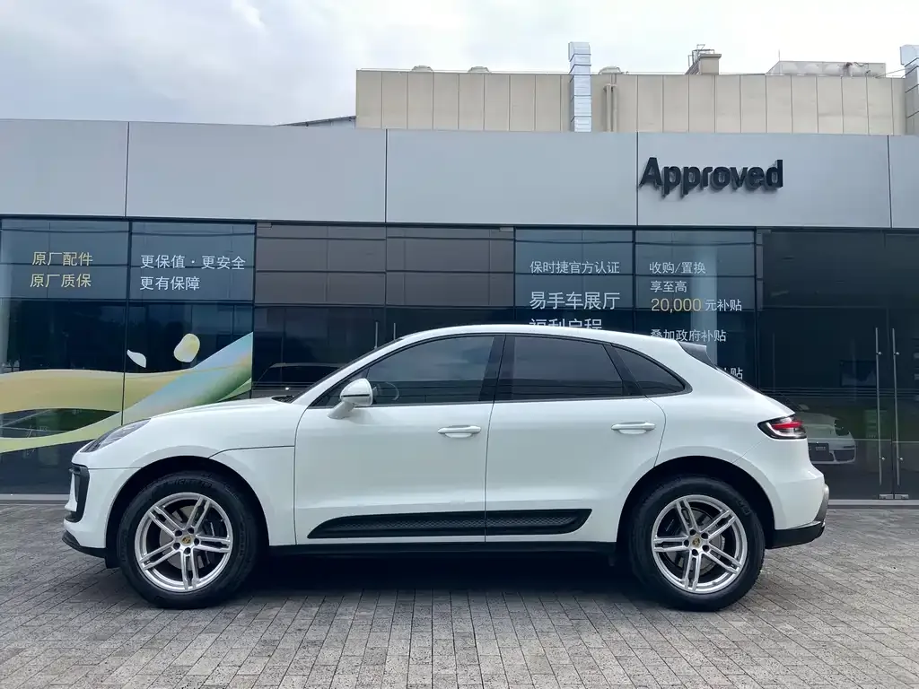 Porsche Macan — фото 8
