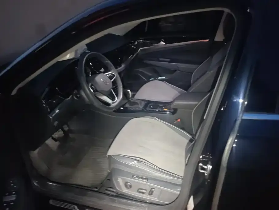Volkswagen Passat — фото 2