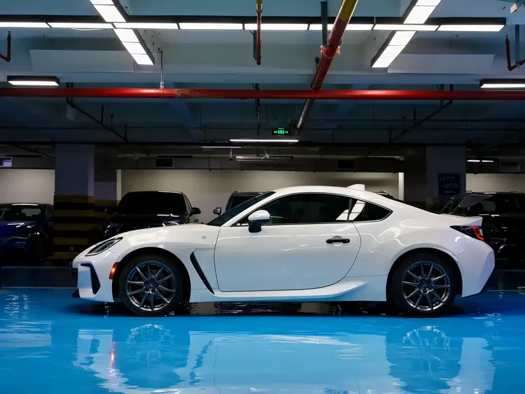 Subaru BRZ 2022 из CN, фото 10