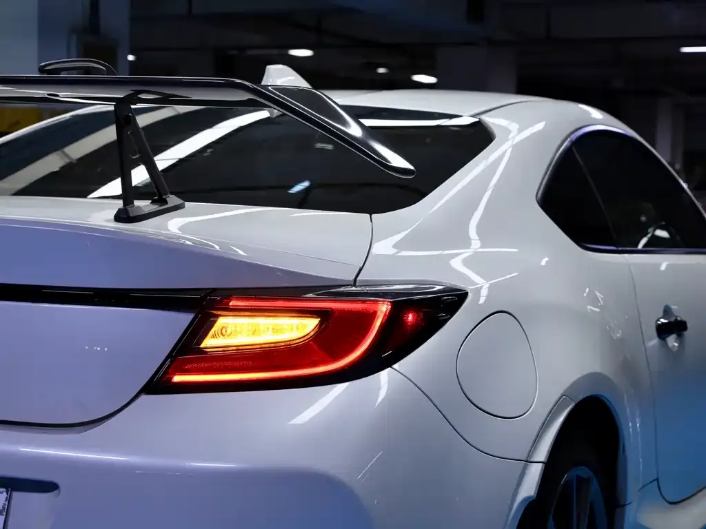 Subaru BRZ 2022 из CN, фото 2