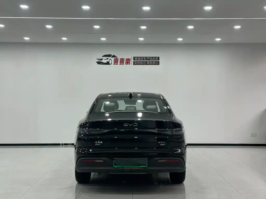 BYD Seal 05 DM-i — фото 3