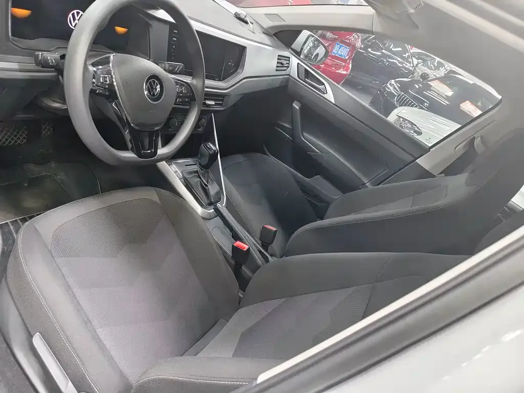 Volkswagen Polo 2022 из CN, фото 9