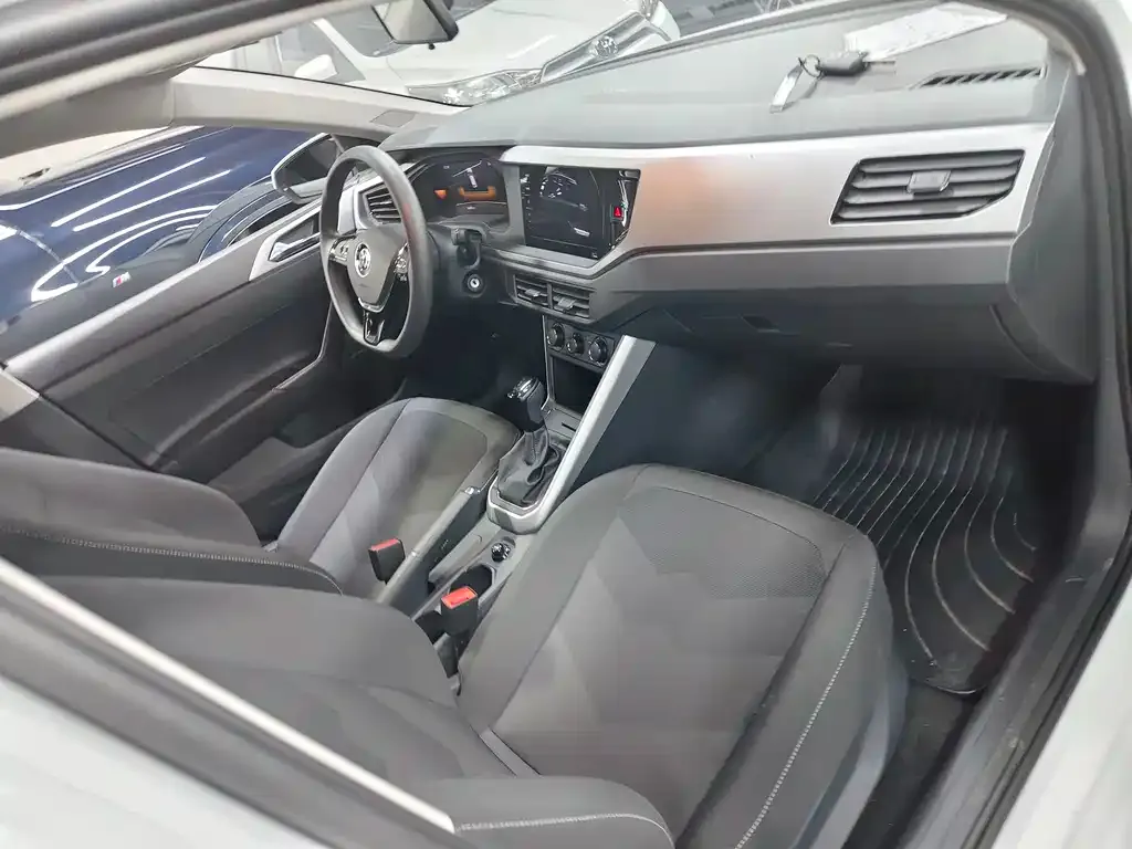 Volkswagen Polo 2022 из CN, фото 2