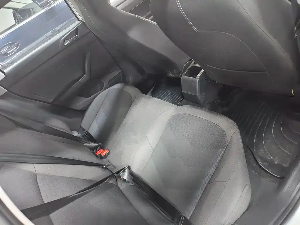 Volkswagen Polo 2022 из CN, фото 10