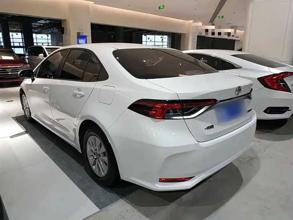 Toyota Corolla 2022 из CN, фото 5