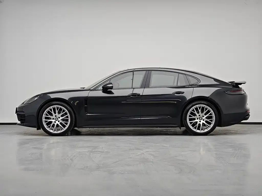 Porsche Panamera — фото 6