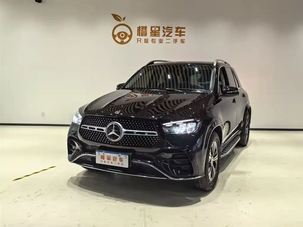Mercedes-Benz GLE — фото 1