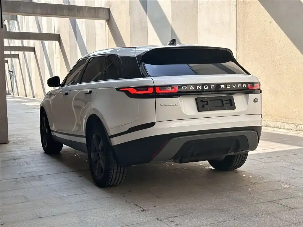 Land Rover Velar — фото 6
