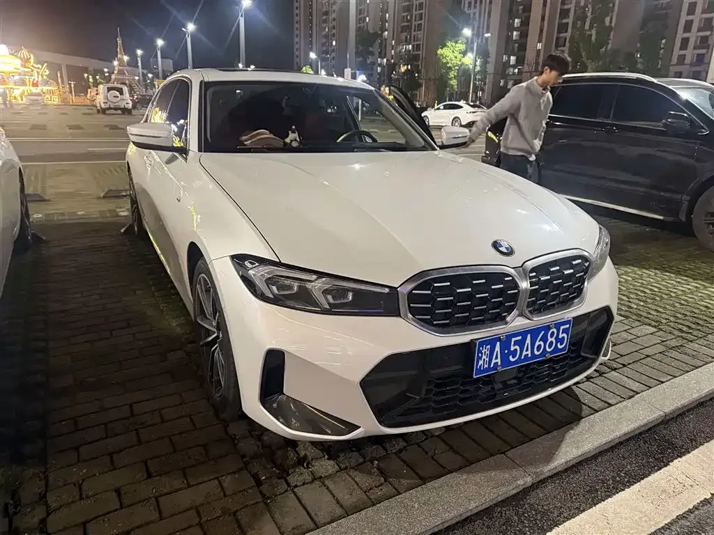 BMW 3 Series — фото 1