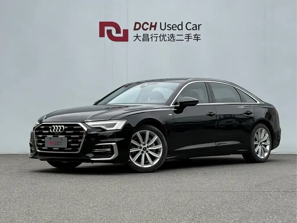 Audi A6L — фото 1
