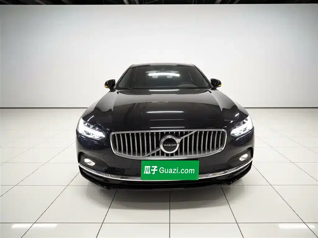 Volvo S90 — фото 4