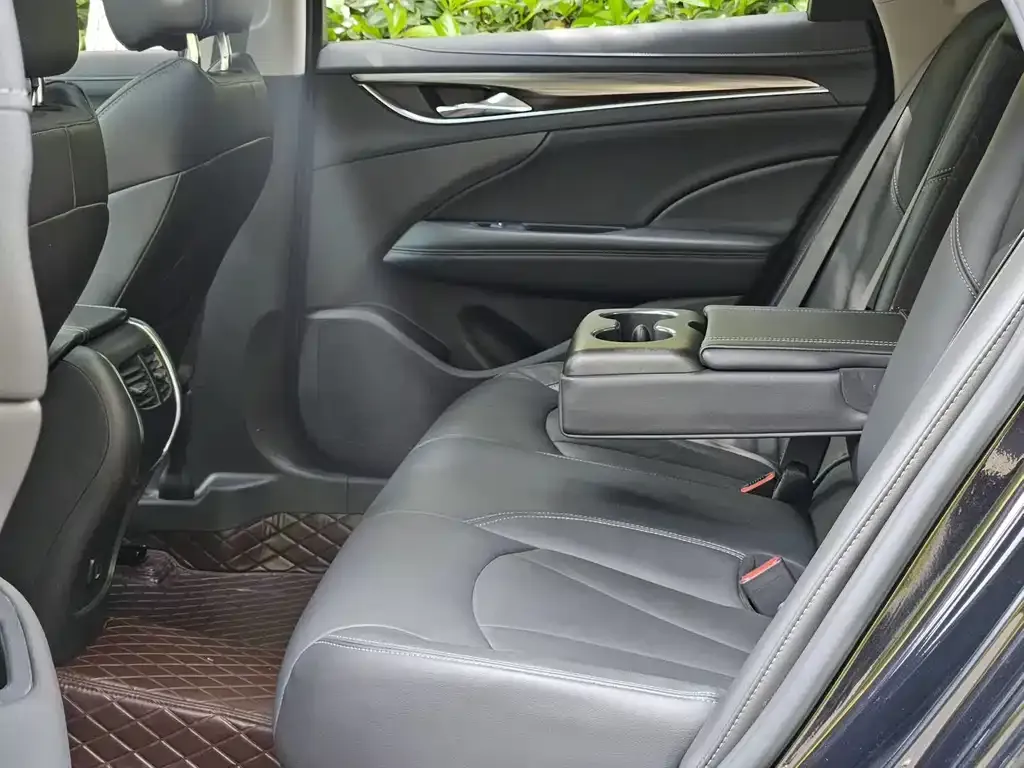 Buick LaCrosse 2023 из CN, фото 5