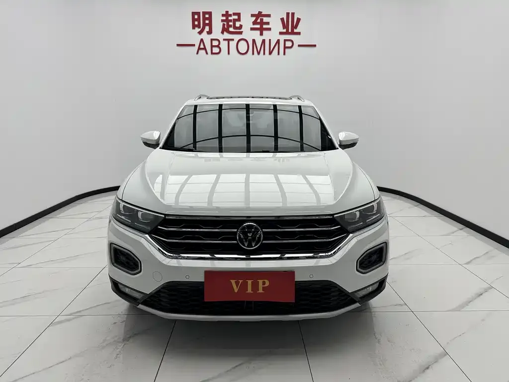 Volkswagen T-Roc — фото 4