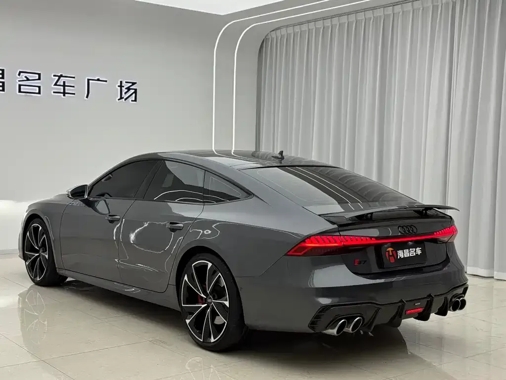 Audi S7 2022 из CN, фото 10