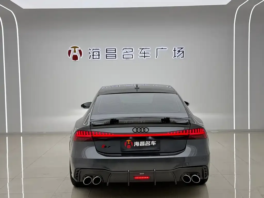 Audi S7 2022 из CN, фото 2