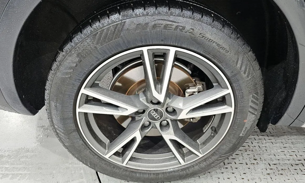 Audi Q5 2022 из KR, фото 10