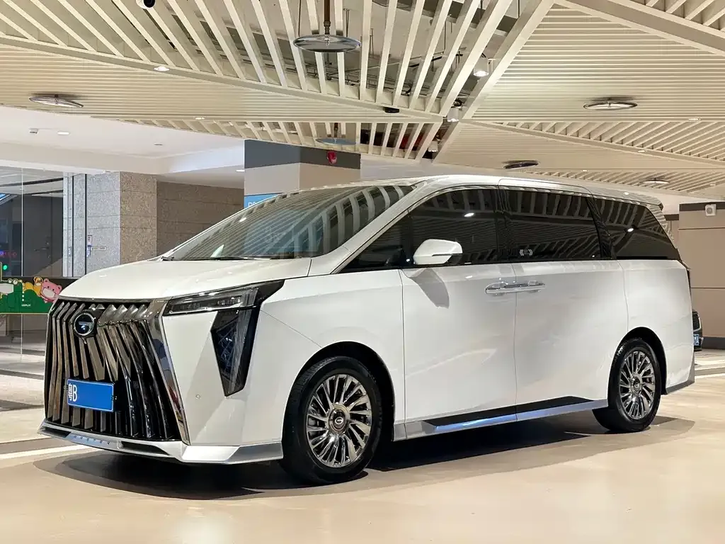 GAC Motor Trumpchi M8 — фото 1