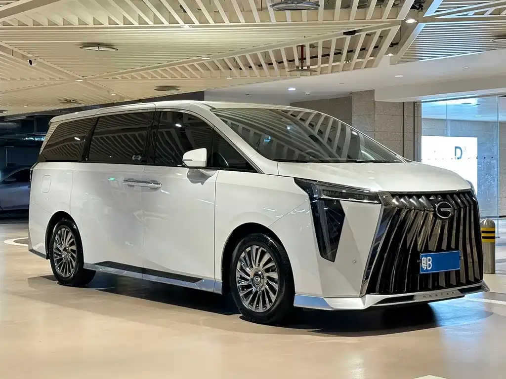 GAC Motor Trumpchi M8 — фото 2